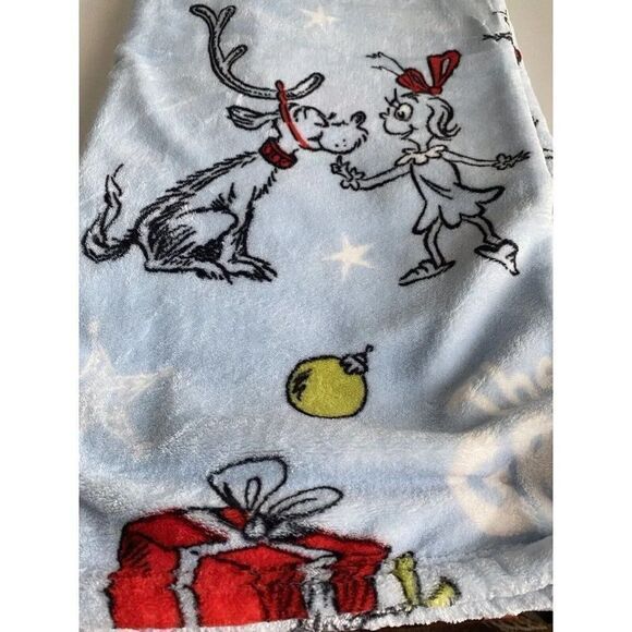 The Grinch Blanket Christmas Soft Throw Oversized 50X70” Dr Seuss Max Cindy Lou - Picture 2 of 11